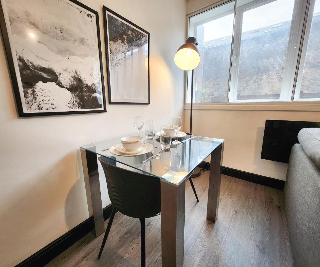 Cosy & Centrally Located 1bed In