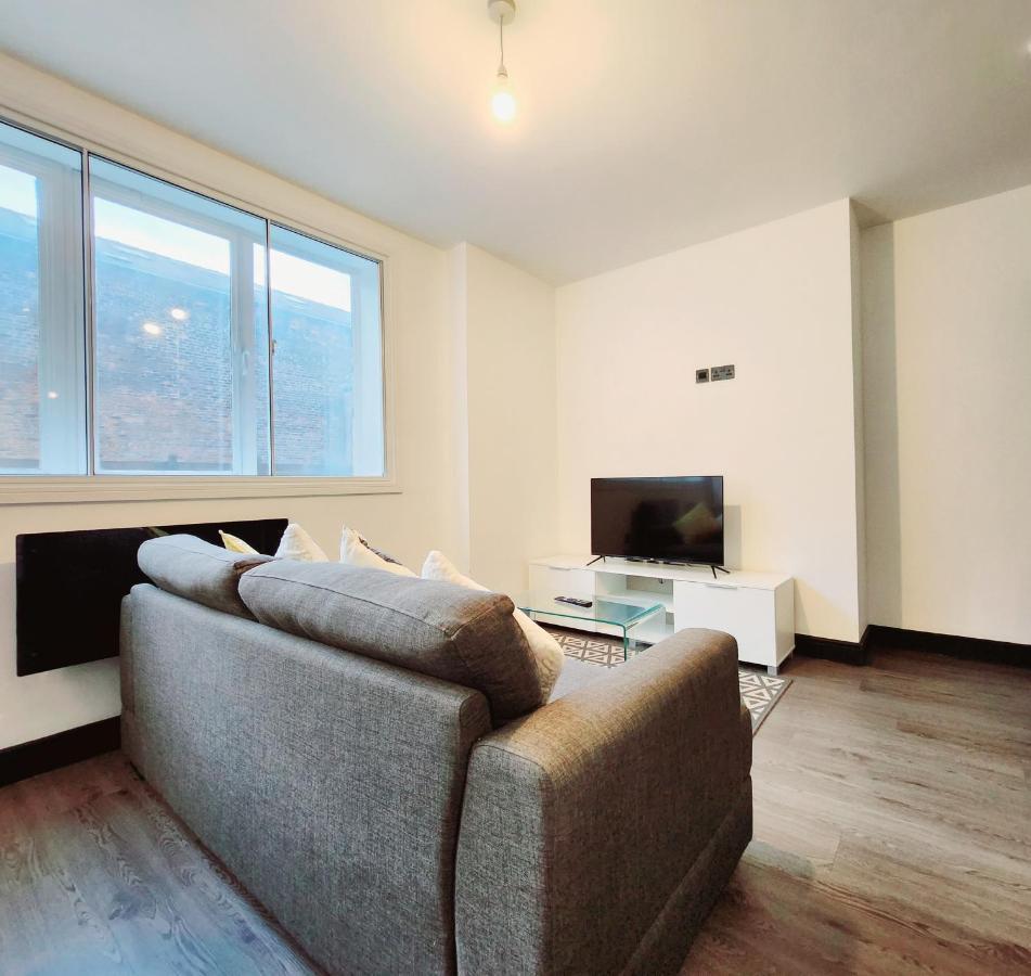 Cosy & Centrally Located 1bed In *